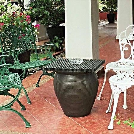 Casapelindung Guesthouse Kuantan Exterior foto